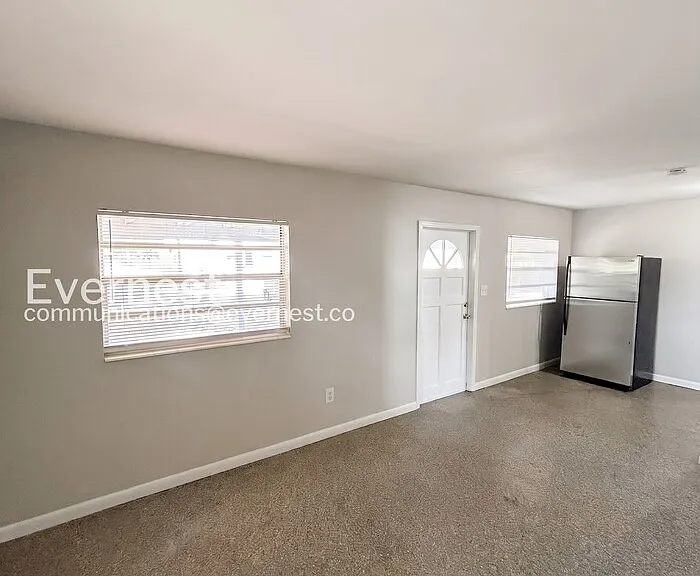 4207 E Sandalwood Cir S — Photo 8