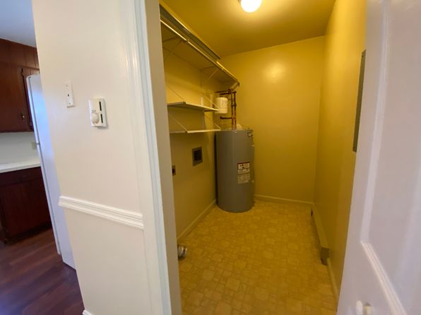 6183 Mountain View Dr