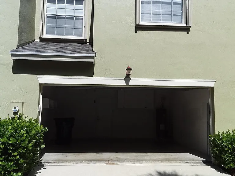2410 SE Union Park Dr — Photo 33