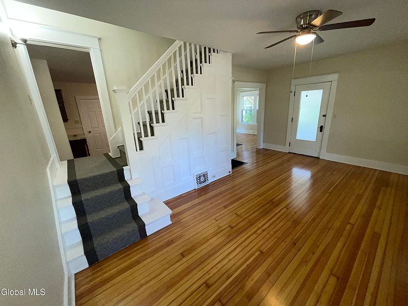 4th image of 7-9 Snowden Avenue