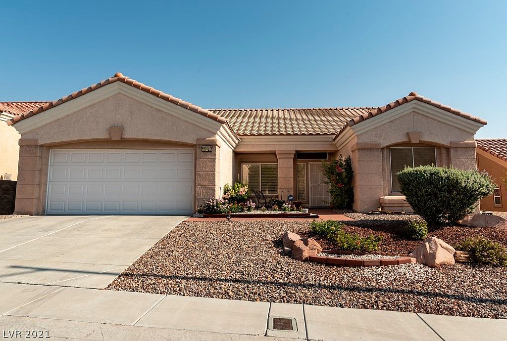 10420 Snyder Ave, Las Vegas, NV 89134 Zillow