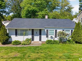 252 Bear Paw Road, Bridgeport, CT 06606