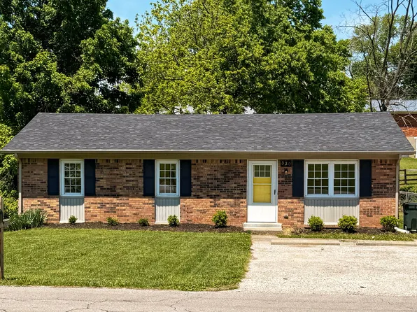 320 Kentucky Ave, Versailles, KY 40383