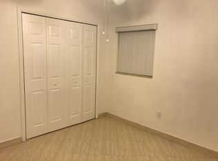 5235 NW 182nd St, Miami Gardens, FL 33055