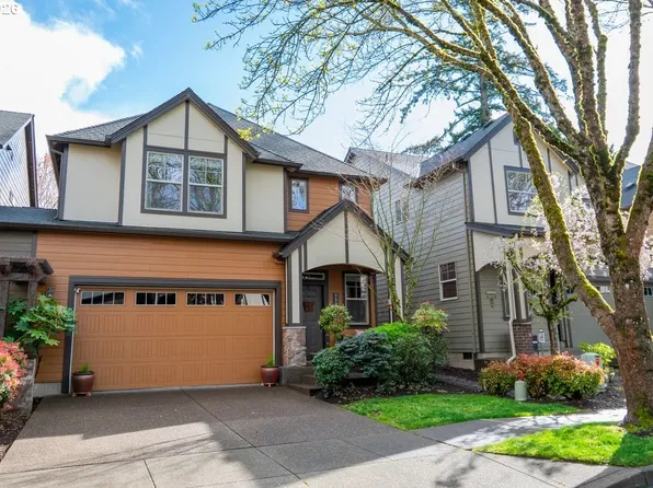 7798 SW Alder St, Tigard, OR 97224