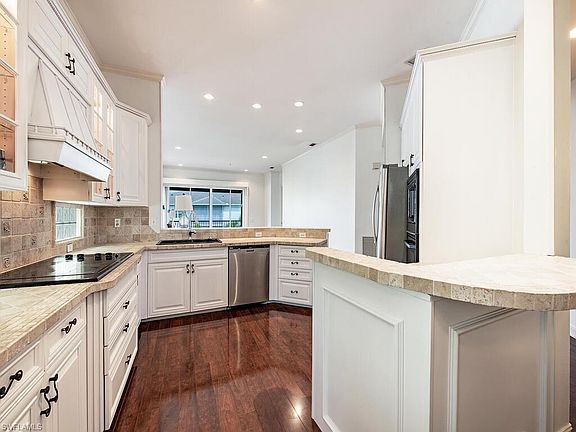 2nd image of 831 Sailaway LN #201