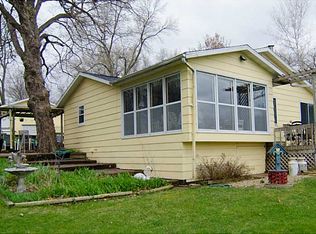 20503 253rd St, Delhi, IA 52223