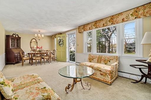 3rd image of 15 Brimbal Hills Dr