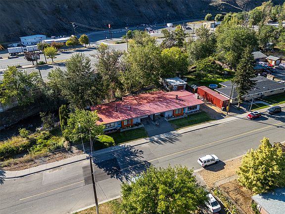 4th image of 840/842 Collins Rd