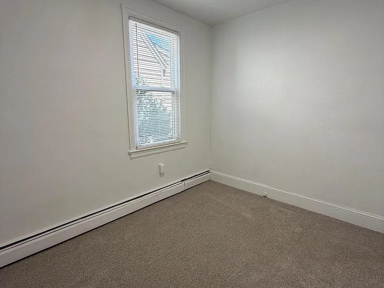 4611 Edmonston Rd #1 — Photo 37