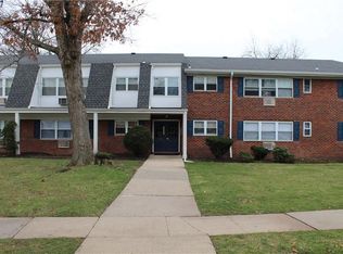 42-3 Woodedge Ave, Edison, NJ 08817