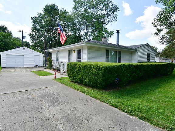2nd image of 1502 Western Dr