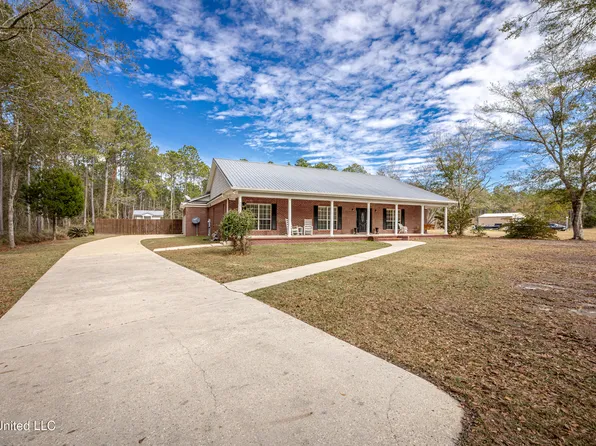 2400 Old Shell Landing Rd, Ocean Springs, MS 39564