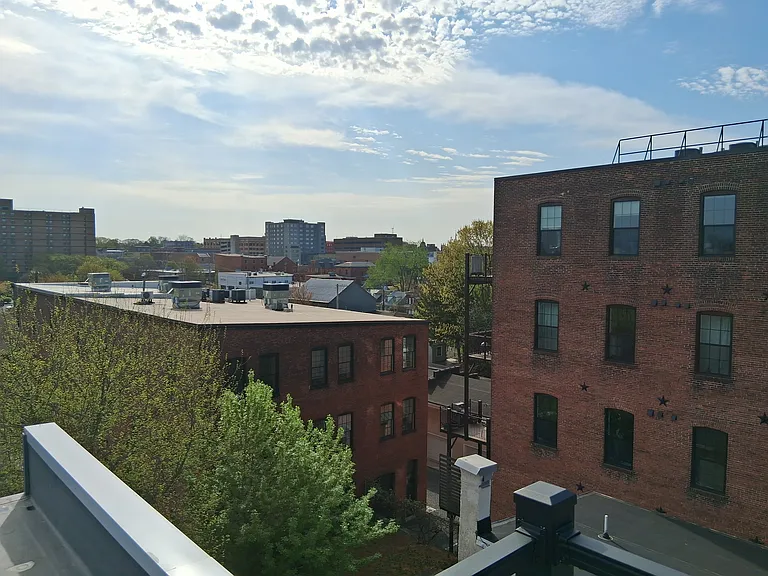 329 N Mulberry St #4 — Photo 25