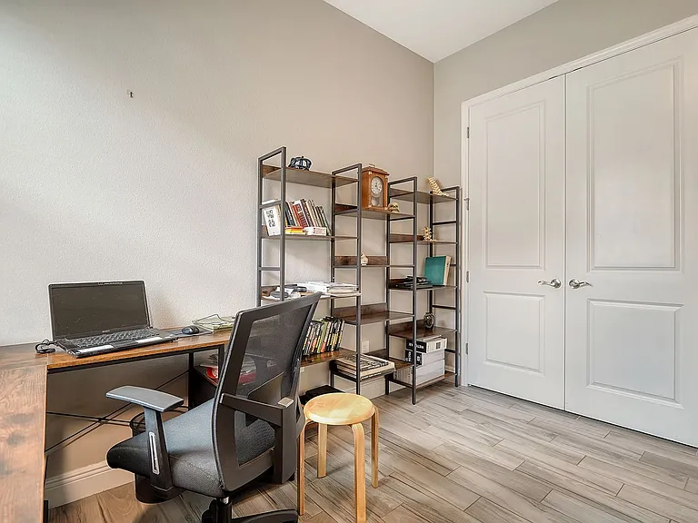 6325 Rivo Lakes Blvd — Photo 29