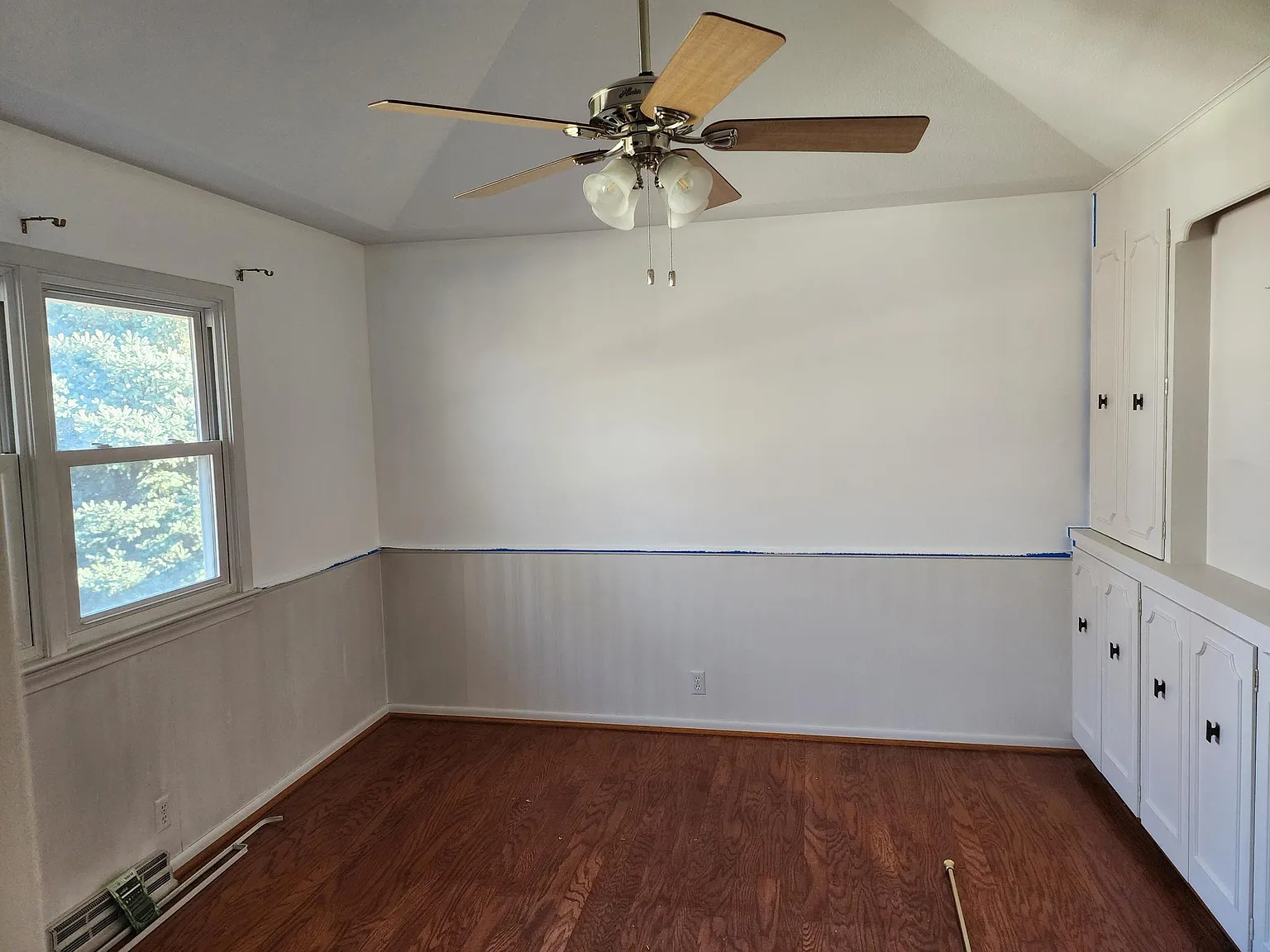 4 bed, 2870 sqft, $3,000 — Photo 1