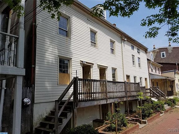 2nd image of 213-219 E High St