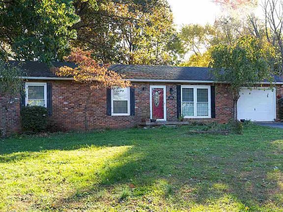 3rd image of 2063 Moorman Ln
