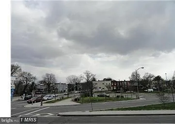 1442 Independence Ave SE #1 — Photo 9