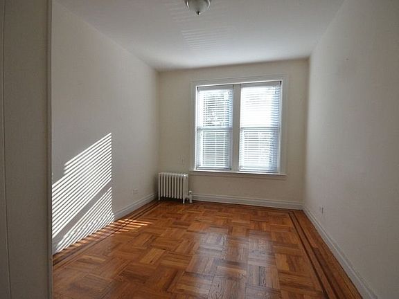 5th image of 2507 24th Ave APT 2A