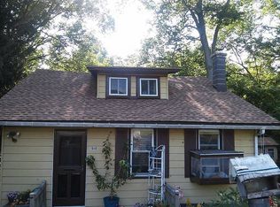 1040 Manatawny Rd, Boyertown, PA 19512