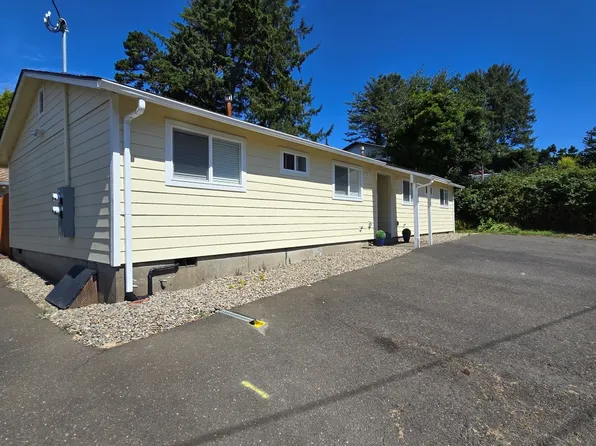 1531 NE 11th St, Lincoln City, OR 97367