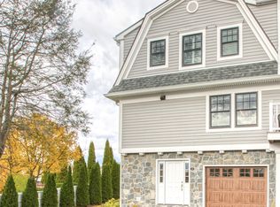 24 Harold St #E, Cos Cob, CT 06807