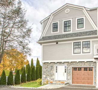 24 Harold St #E, Cos Cob, CT, 06807