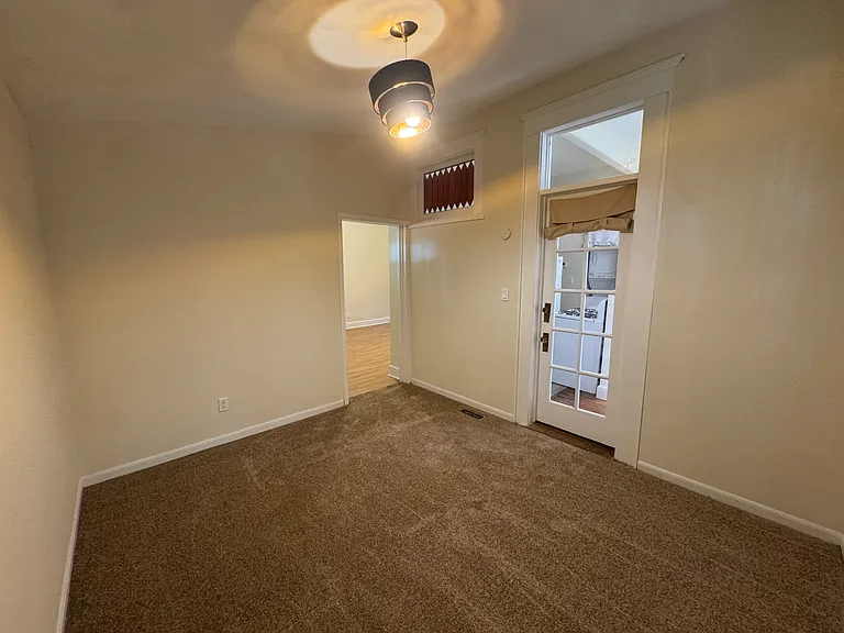 978 Myrtle St NE #C — Photo 10