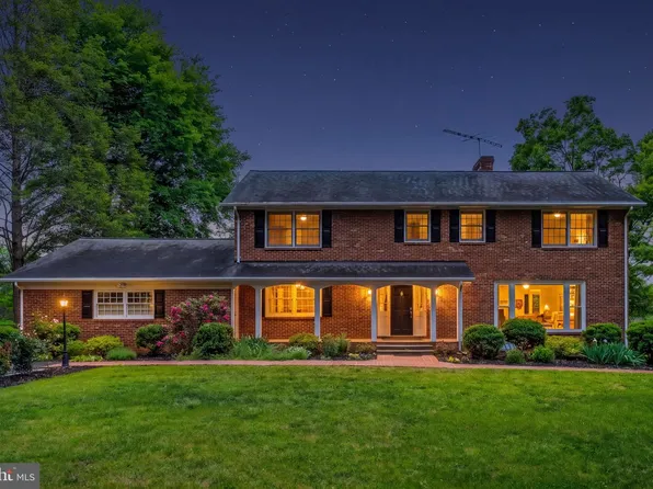 19059 Carleton Dr, Culpeper, VA 22701