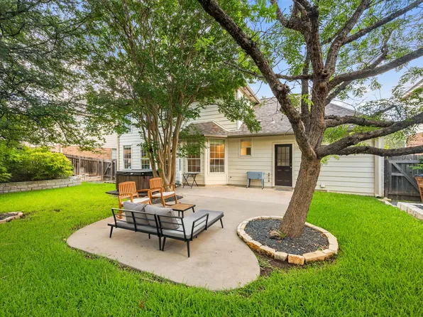 7016 Bending Oak Rd, Austin, TX 78749