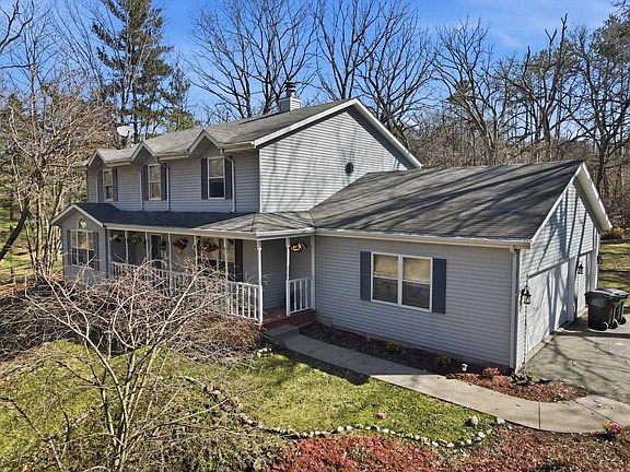 3rd image of 4828 N Brentwood Dr