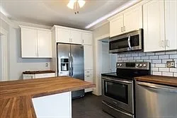 3 bed, 1.0 bath, 9999 sqft, $3,200 — Photo 4
