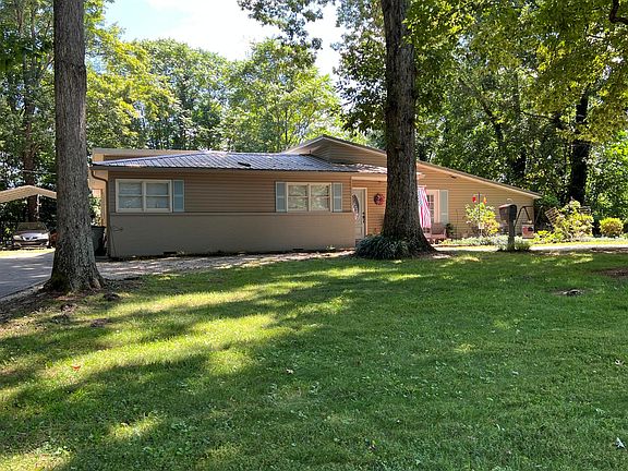 3rd image of 2721 Fairwood Drive