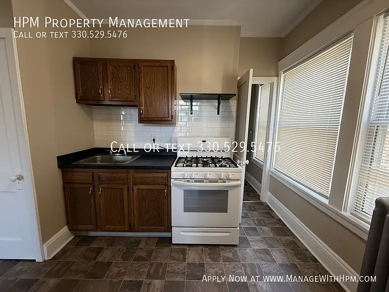 12933 Clifton Blvd — Photo 19