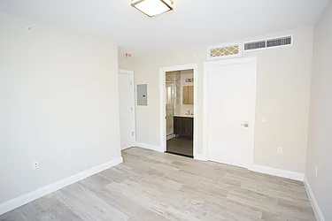 Rented by NY Space Finders Inc.