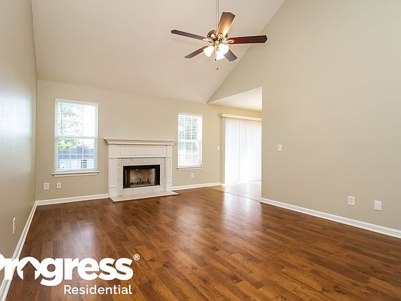 4th image of 111 Mary Joe Martin Dr