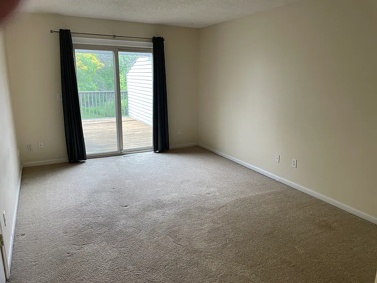 9519 Hartford Cir — Photo 9