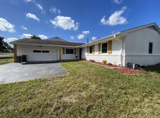 1076 Waycross Rd, Cincinnati, OH 45240