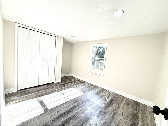 2nd image of 1465 NW 43rd Avenue