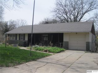 5210 S 77th St, Ralston, NE 68127