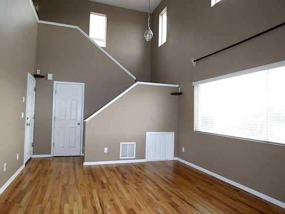4th image of 7543 Manistique Dr