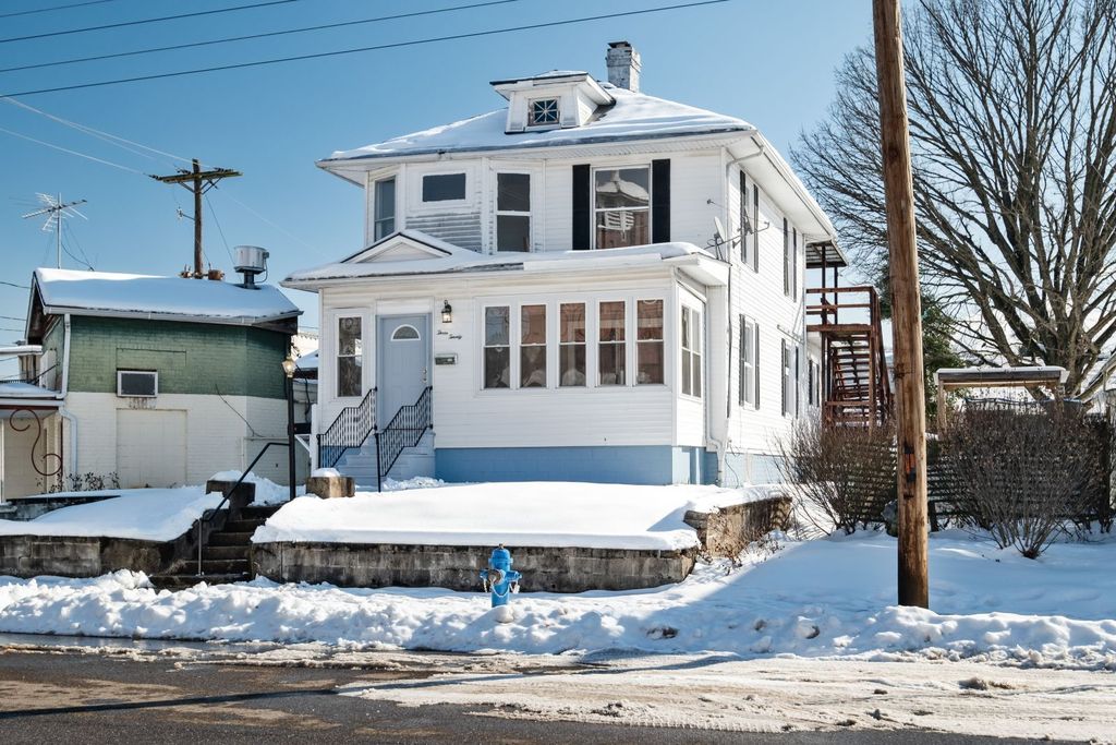 Real estate listing image