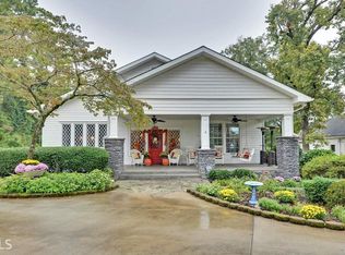 623 E Tugalo St, Toccoa, GA 30577