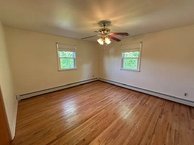 335 E Main St — Photo 17