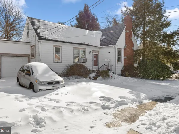 517 E Brown St, Hamilton, NJ 08610