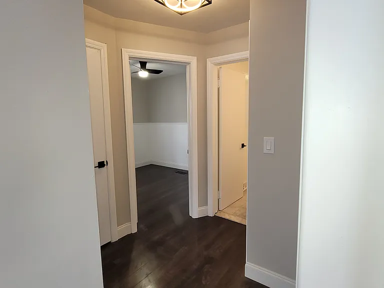 23092 Pilgrim Ave — Photo 23