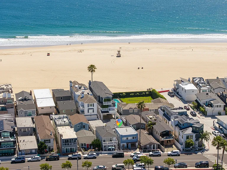 Beachfront homes just steps from the sand and shoreline