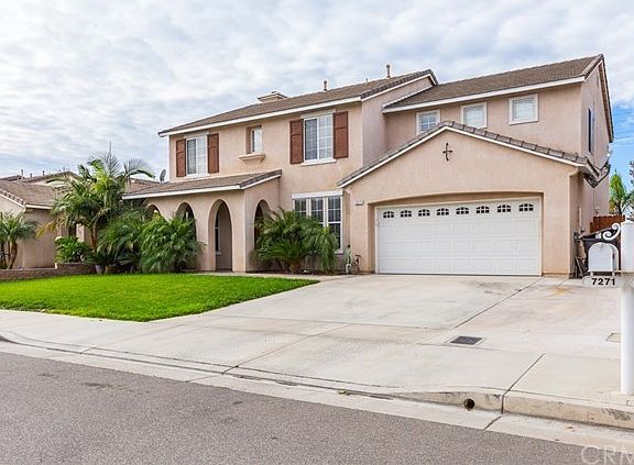 3rd image of 7271 Pinewood Ct