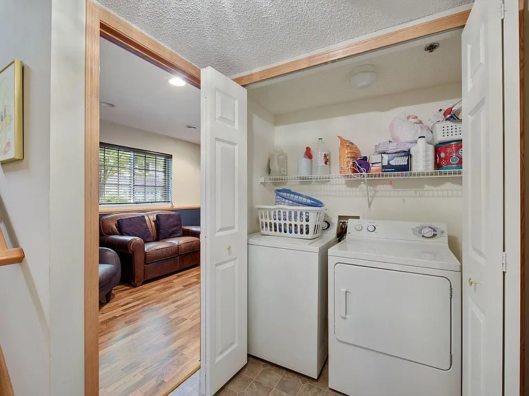 15544 Lilac Dr — Photo 22